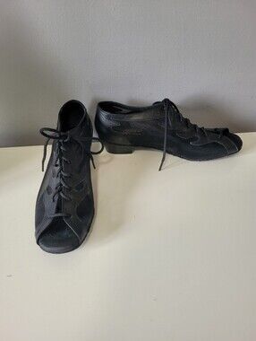 Vintage Coast Flame Motif Black Mesh Oxford Shoes, Size 6.5